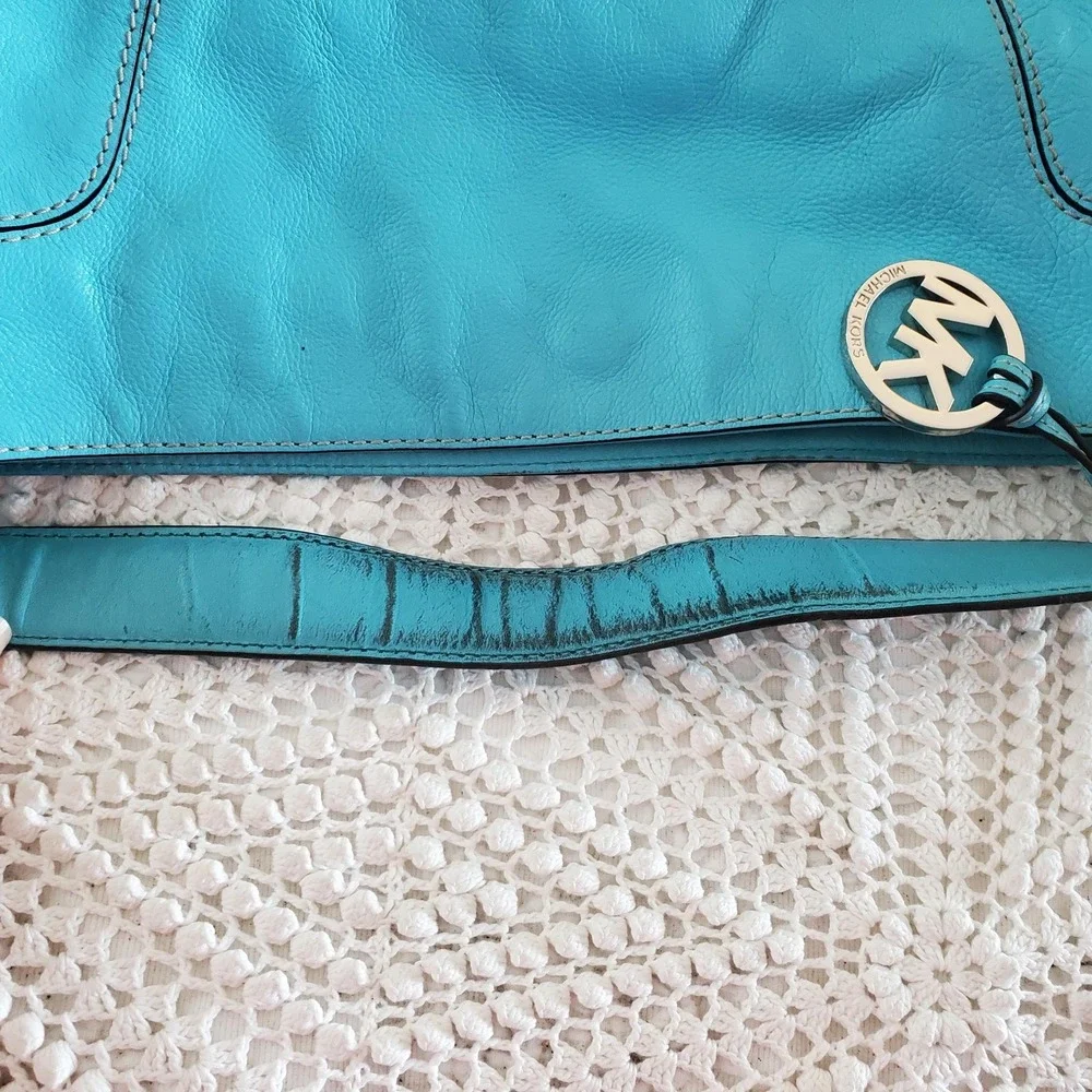 Michael Kors‎ Hobo Bag Womens Large Turquoise Leather Shoulder Purse Brookville